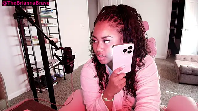 BriannaBrave online show from July 26, 9:21 pm