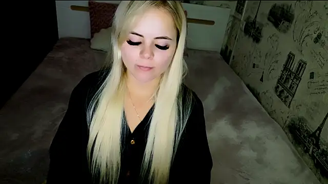 Snapshot of lovely-eyes chatting on July 18, 7:50 pm lovely-eyes online show from July 18, 7:50 pm