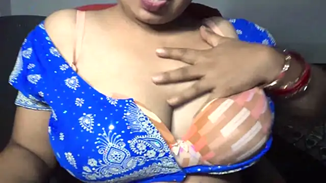Gulaboo bhabi online show from July 19, 11:30 pm
