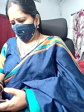 Snapshot of Rani_Darling_99 chatting on June 11, 3:43 pm Rani Darling 99 online show from June 11, 3:43 pm