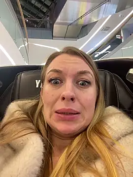 Sweet   Emily online show from February 5, 3:49 pm