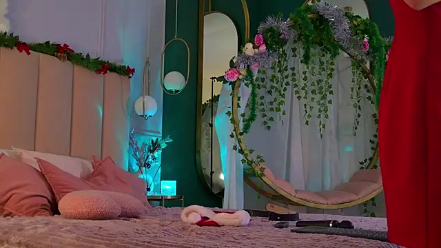 Eva Natsumi online show from December 27, 8:24 am