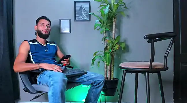 Damian 022 online show from January 19, 4:14 pm