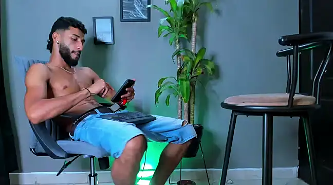 Damian 022 online show from January 24, 10:51 pm