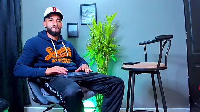 Damian 022 online show from October 8, 10:57 am