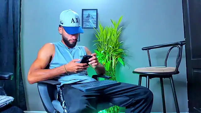 Damian 022 online show from November 7, 1:55 pm