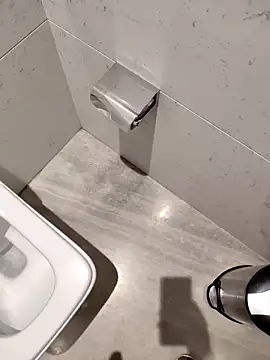 KingCobraClassy online show from March 21, 8:29 pm