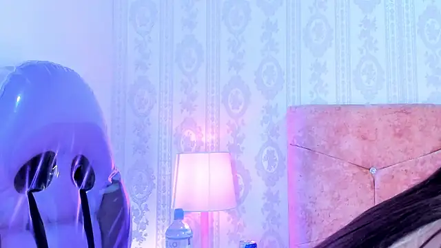 liaa 18 online show from February 25, 4:33 am