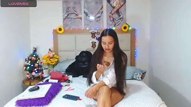 valentina hearts online show from December 21, 4:52 am