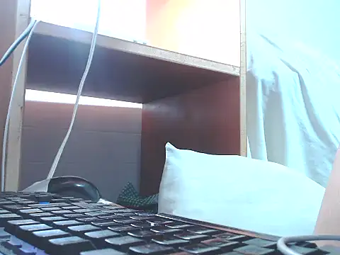 home vlak online show from April 17, 8:56 pm