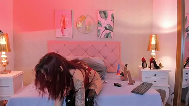 Ginger Violetta  online show from March 2, 7:34 pm