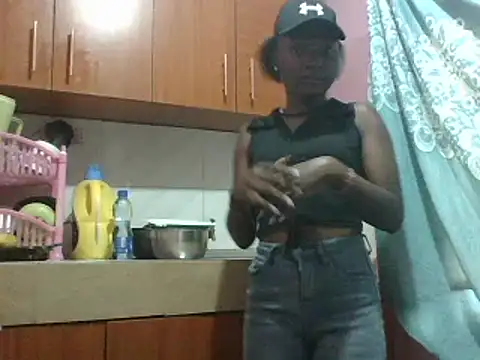 petite 12 online show from January 15, 3:07 pm