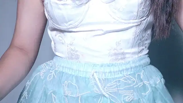 Snapshot of Aashika-Kaur chatting on July 11, 4:04 am Aashika-Kaur online show from July 11, 4:04 am