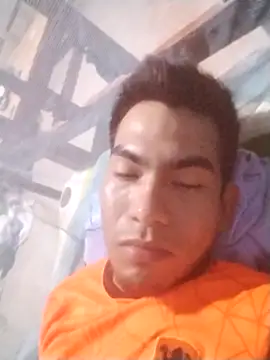 Snapshot of leyel00155 chatting on September 10, 9:42 am leyel00155 online show from September 10, 9:42 am