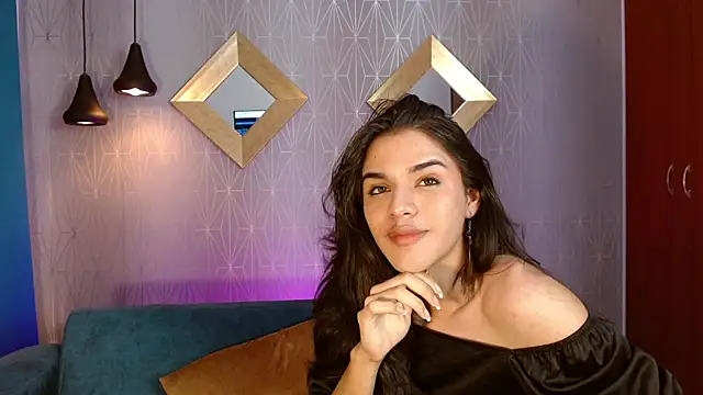 NoahCasstro online show from December 10, 10:37 pm