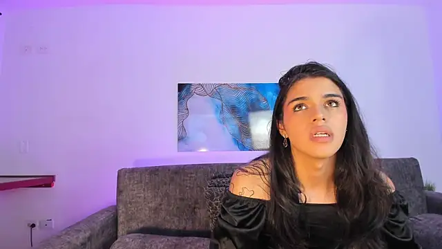 NoahCasstro online show from January 9, 10:41 pm