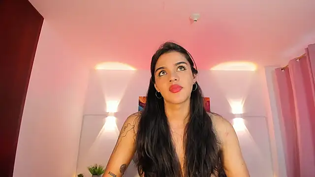 NoahCasstro online show from January 10, 10:36 pm