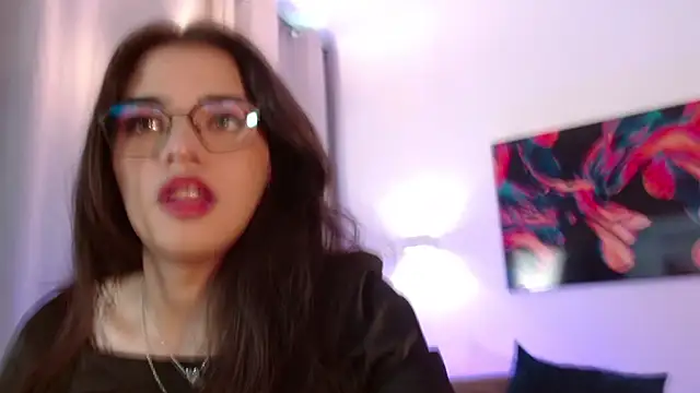 NoahCasstro online show from February 4, 6:38 pm