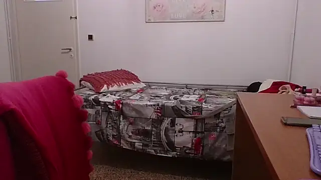 Snapshot of SabrinaXlovess chatting on October 30, 9:04 pm SabrinaXlovess online show from October 30, 9:04 pm