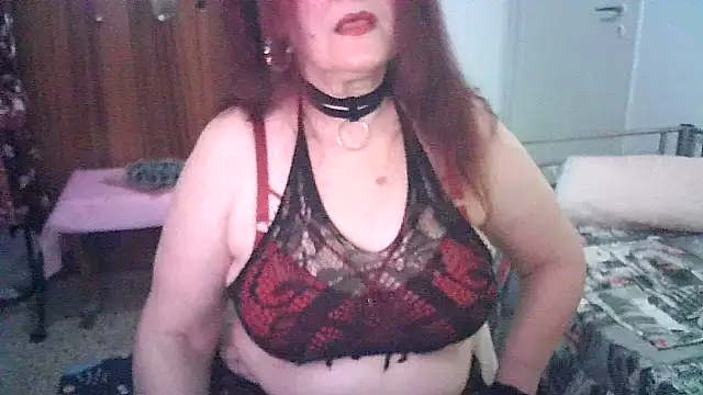 SabrinaXlovess online show from May 24, 4:45 pm
