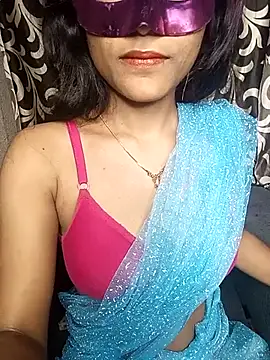 REVA DARLING online show from March 8, 2:04 am