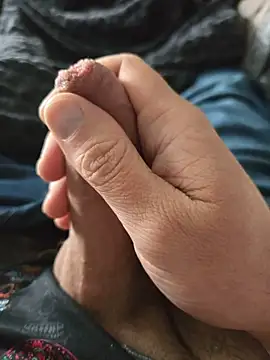 ruffuuss online show from April 5, 4:04 pm