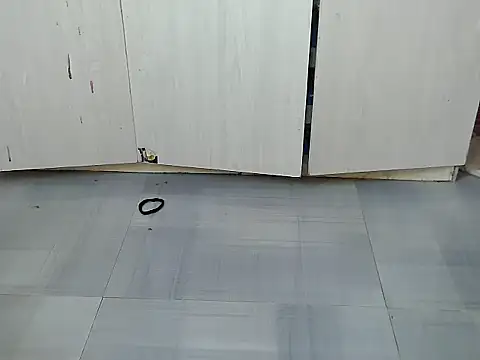 Snapshot of Destiny_Desire chatting on December 19, 10:28 pm Destiny Desire online show from December 19, 10:28 pm