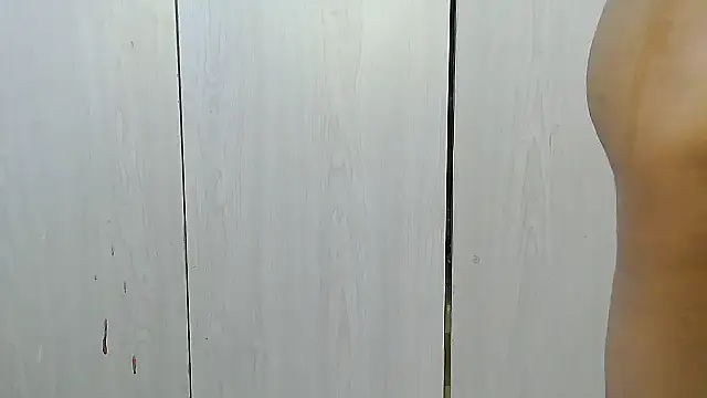 Snapshot of Destiny_Desire chatting on February 2, 7:23 pm Destiny Desire online show from February 2, 7:23 pm