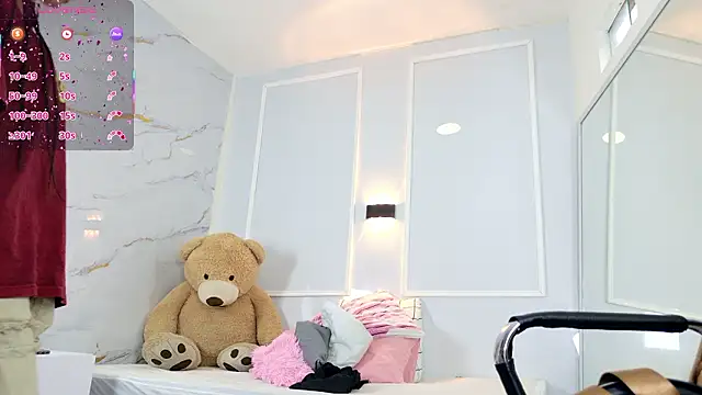 zorravioletta1 online show from March 27, 12:05 pm