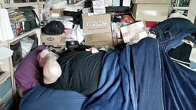 hadeszeuss2 online show from March 10, 3:28 pm