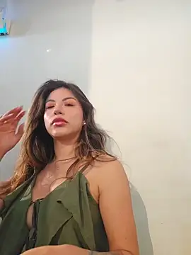 Karen San Miguel online show from March 7, 7:55 pm