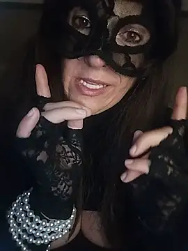 Snapshot of 23Milly chatting on December 5, 8:55 pm 23Milly online show from December 5, 8:55 pm