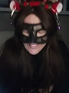 Snapshot of 23Milly chatting on December 20, 12:16 pm 23Milly online show from December 20, 12:16 pm