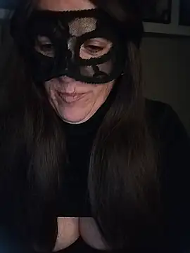 Snapshot of 23Milly chatting on January 13, 2:00 pm 23Milly online show from January 13, 2:00 pm