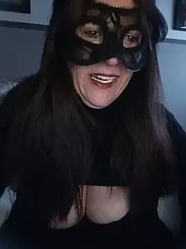 Snapshot of 23Milly chatting on February 11, 8:05 am 23Milly online show from February 11, 8:05 am