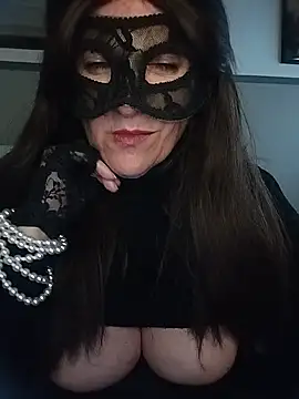 Snapshot of 23Milly chatting on February 12, 7:02 am 23Milly online show from February 12, 7:02 am