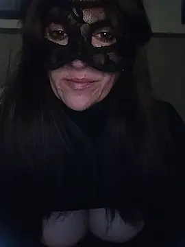 Snapshot of 23Milly chatting on February 22, 5:34 am 23Milly online show from February 22, 5:34 am