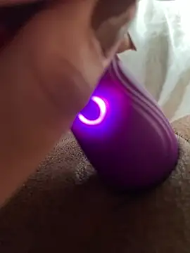 Snapshot of lili_fire69 chatting on February 13, 5:53 pm lili fire69 online show from February 13, 5:53 pm