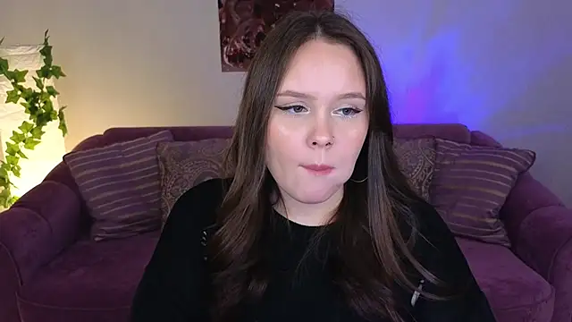 miki miki cutie  online show from December 11, 4:53 pm