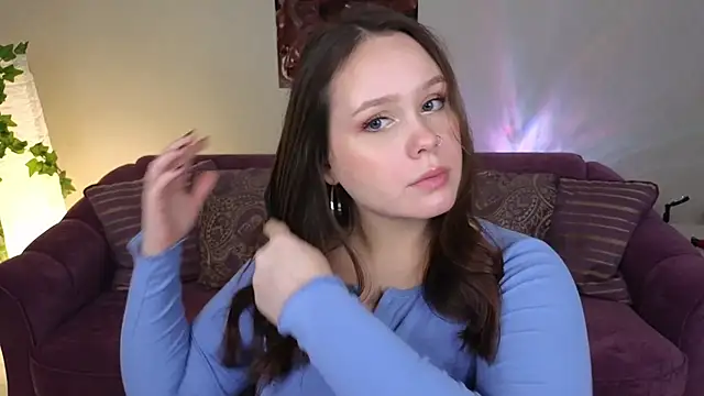 miki miki cutie  online show from December 15, 4:26 pm