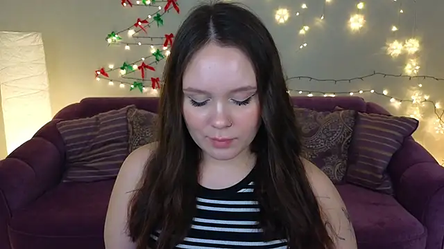 miki miki cutie  online show from December 21, 11:13 pm