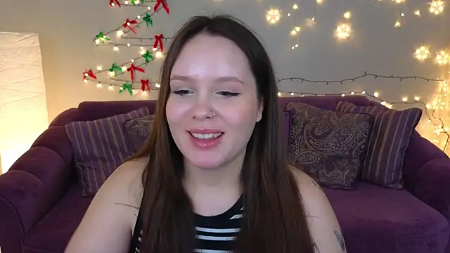 miki miki cutie  online show from December 24, 7:55 pm