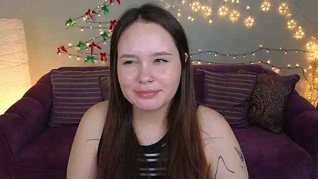 miki miki cutie  online show from January 6, 8:39 pm