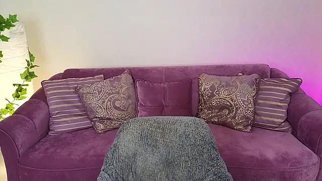 miki miki cutie  online show from January 13, 5:02 pm