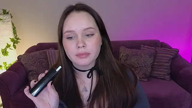 miki miki cutie  online show from January 21, 11:24 pm