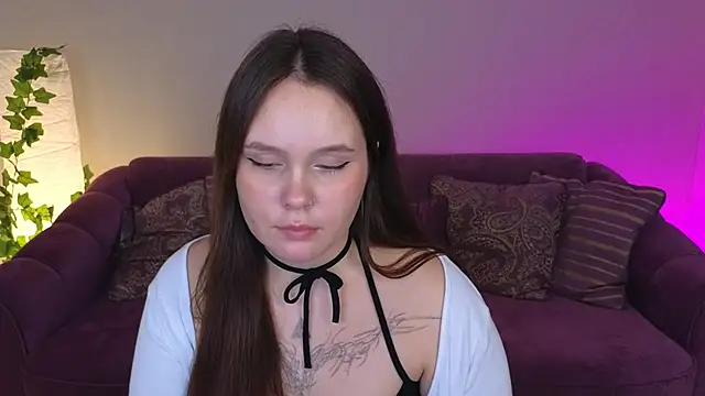 miki miki cutie  online show from January 31, 2:15 am