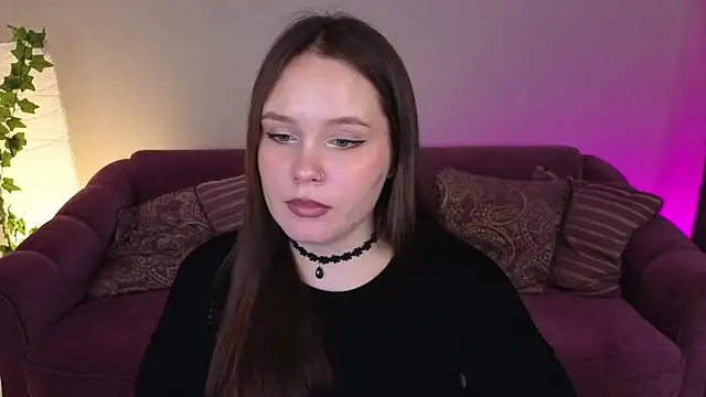 miki miki cutie  online show from February 3, 11:05 pm