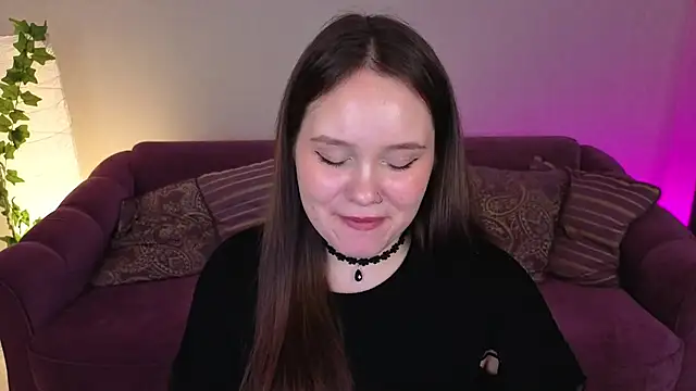 miki miki cutie  online show from February 4, 2:07 am