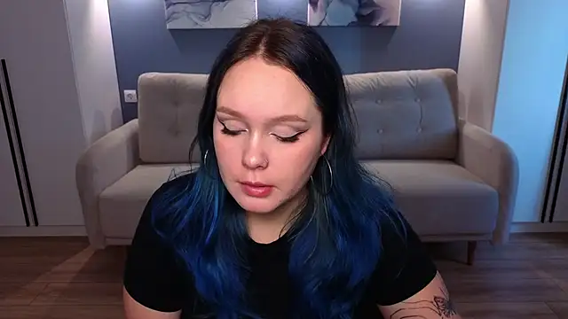 miki miki cutie  online show from September 20, 12:50 pm