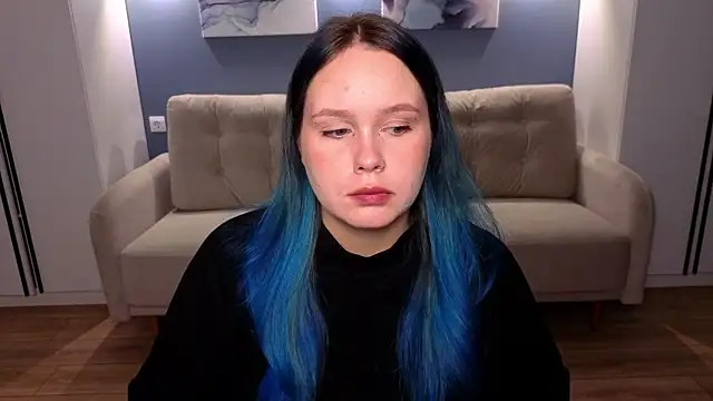 miki miki cutie  online show from September 27, 1:05 pm